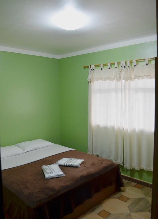 Pousada Queiroz Petrópolis Quarto foto
