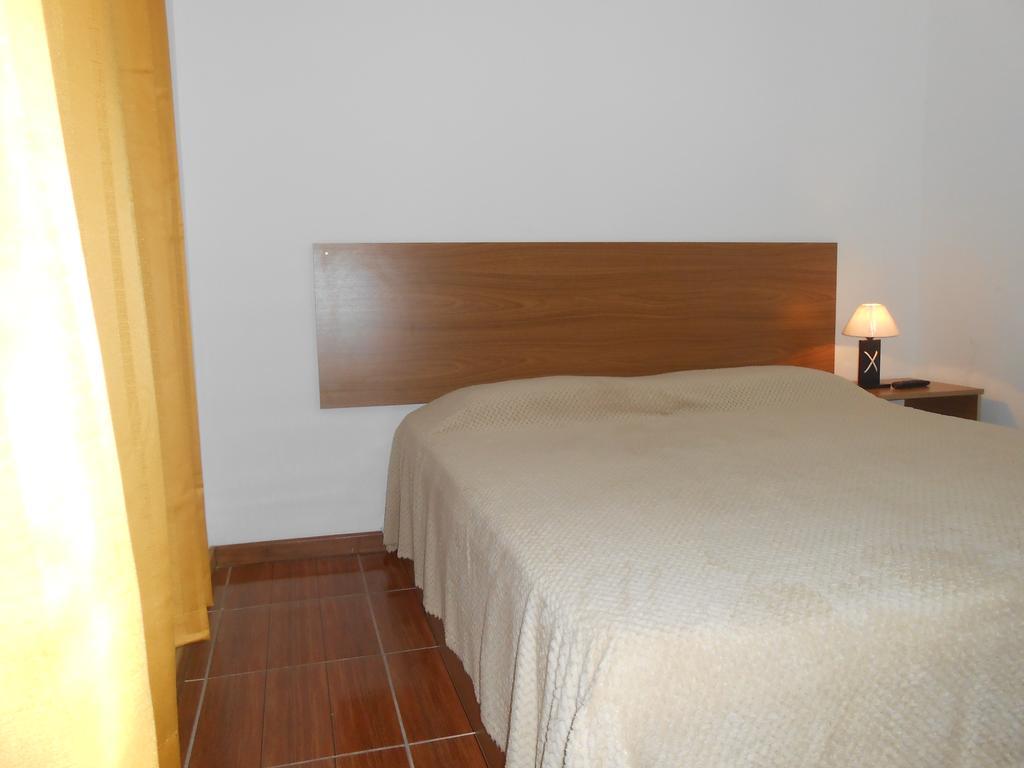 Pousada Queiroz Petrópolis Quarto foto
